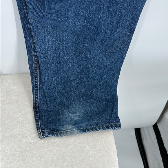 Relaxed Fit Blue Jeans with Contrast Stitching 40x34 - Picture 6 of 9